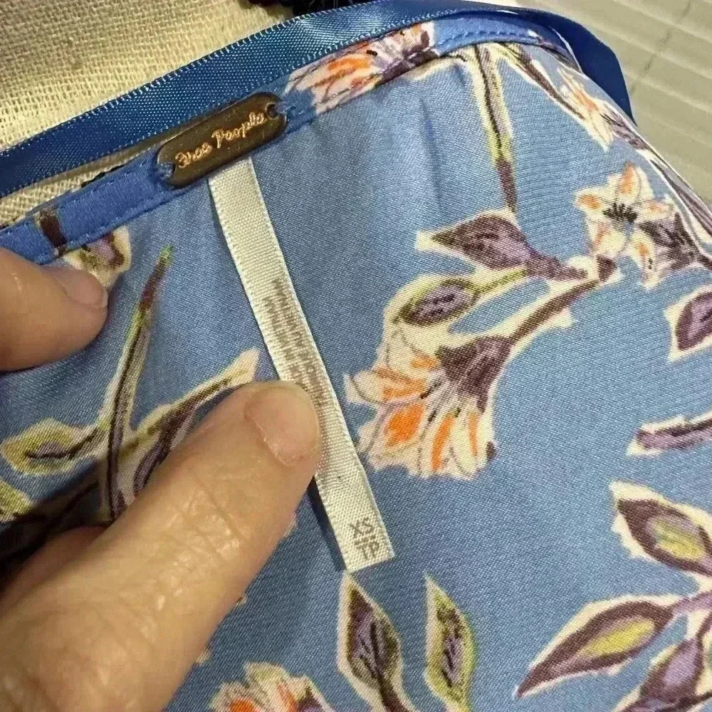Free People Blue Floral Santiago Smocked Waist Long Sleeve Blouse Size XS